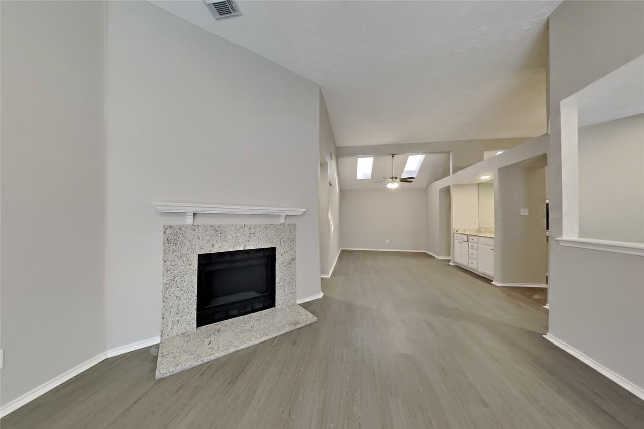 2007 Barronett Bend #2007 - Photo 5 of 18