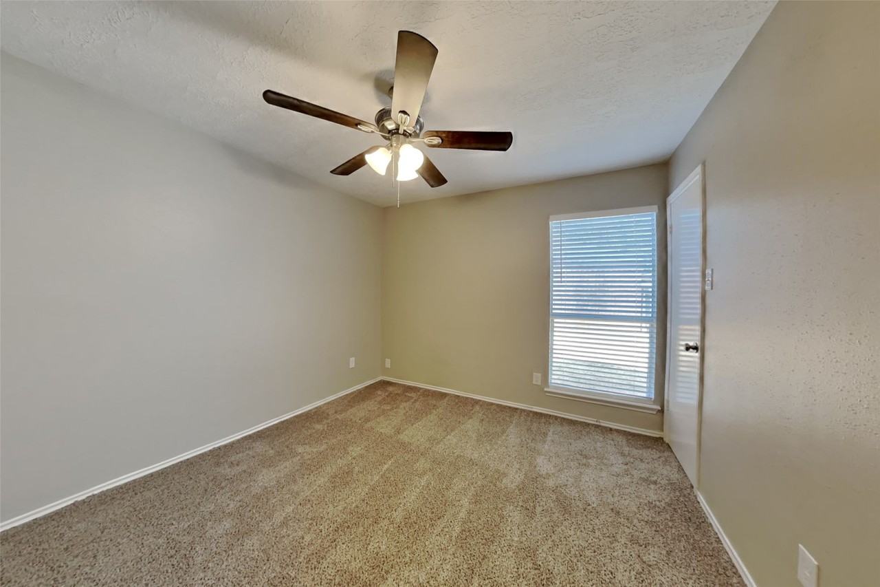 2007 Barronett Bend #2007 - Photo 7 of 18