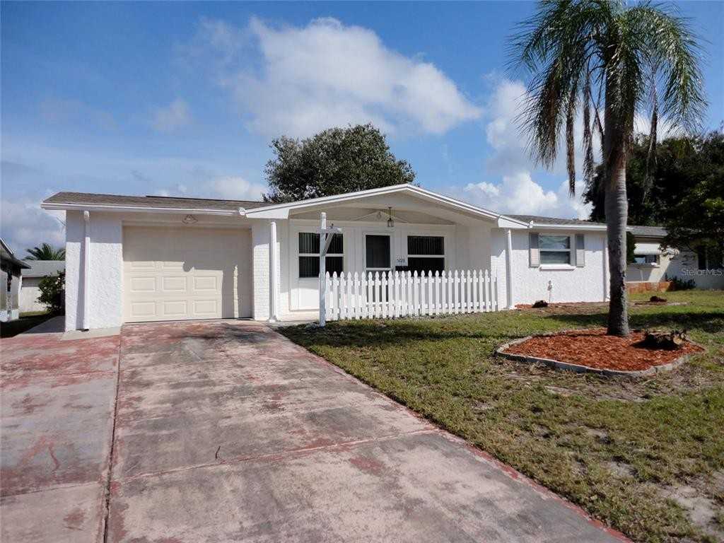 5228 School Road #5228 - Photo 4 of 12