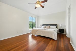 featured image of 4714 Sunshine Drive #4714