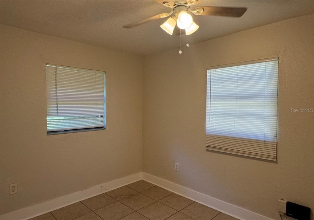 10022 North Lantana Avenue #10022A - Photo 4 of 5