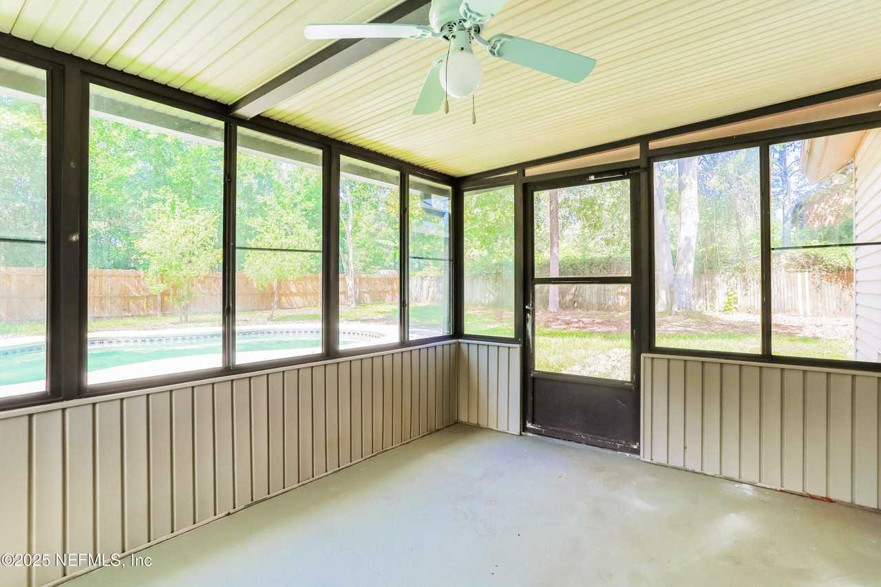 8162 Cayuga Trail West #8162 - Photo 2 of 15