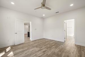 featured image of 4902 Kensington Lane #4902