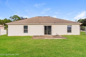 featured image of 3042 Tazewell Ave Se #3042