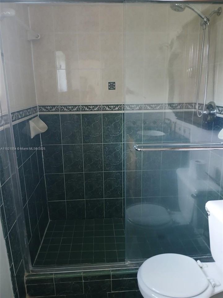 Margate #5550H - Photo 3 of 32