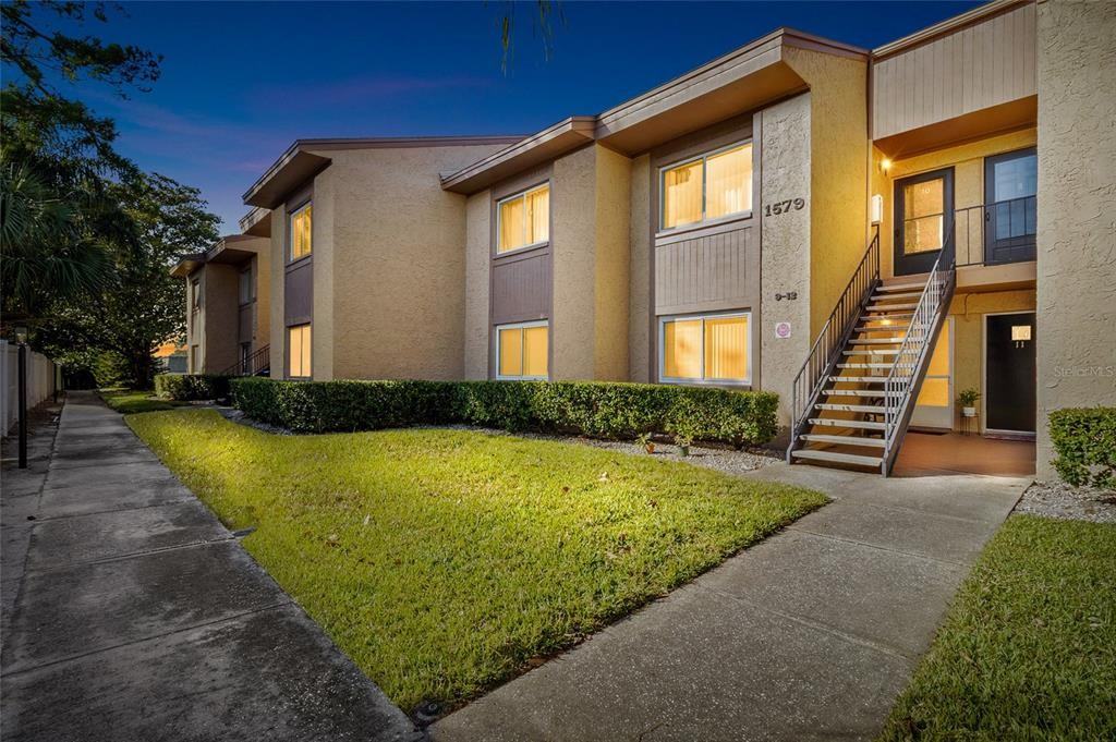 1579 Greenlea Drive #1579-12 - Photo 6 of 42