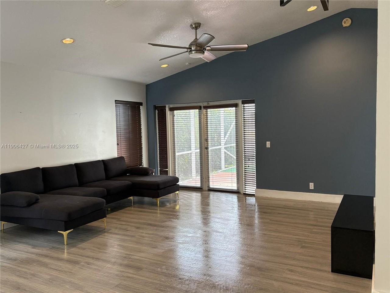 1499 Presidio Drive #1499 - Photo 4 of 26