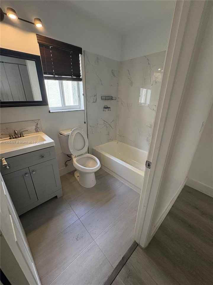 1499 Presidio Drive #1499 - Photo 5 of 26