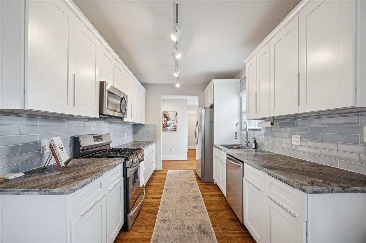 4605 Fisk Street #4605 - Photo 2 of 22