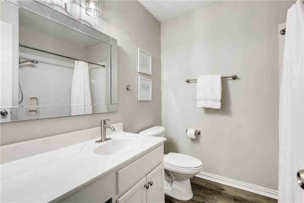 2416 Ericanna Lane #2416 - Photo 3 of 34