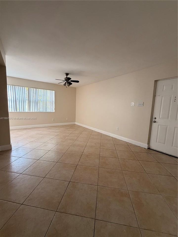 15320 Southwest 106th Terrace #15320-1122 - Photo 3 of 19