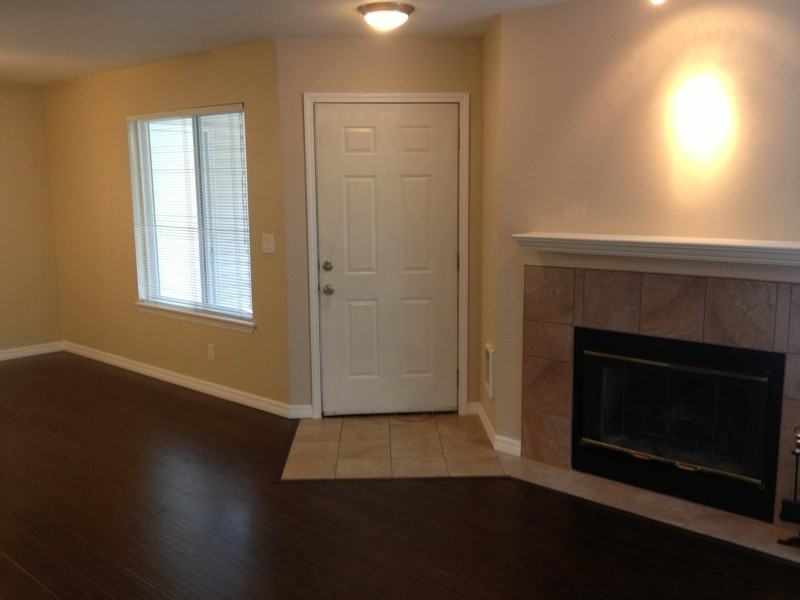 9210 Market Pl #E101 - Photo 4 of 6