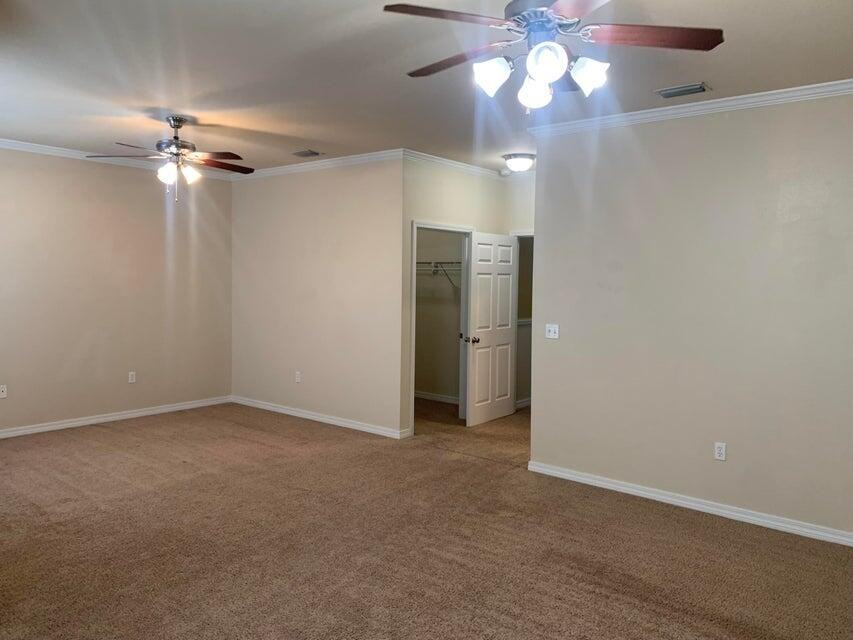 1467 Bentley Cir #1467 - Photo 4 of 14