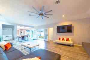 featured image of 230 White Cedar St #230