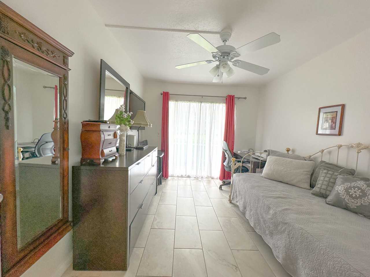 127 Mansfield D #127 - Photo 3 of 27