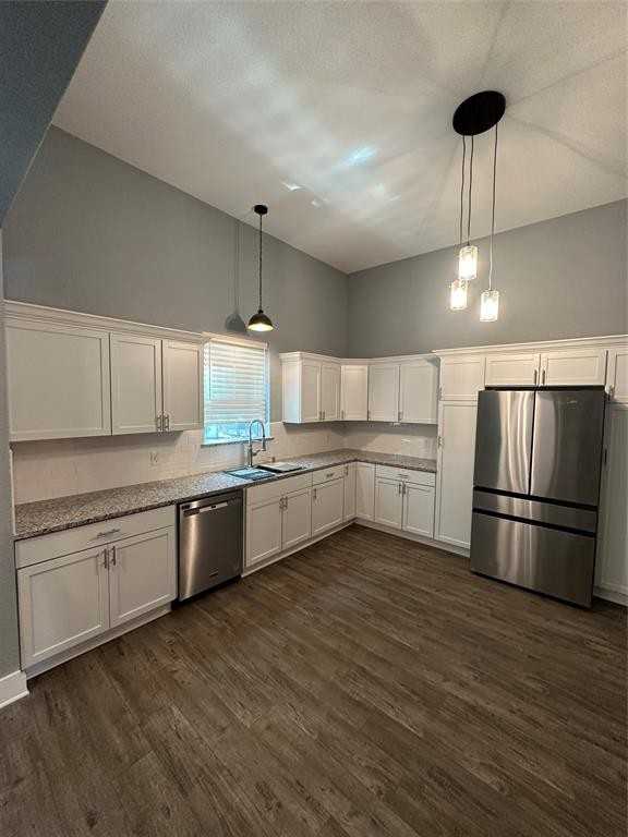 605 S Fordyce St #605 - Photo 3 of 30