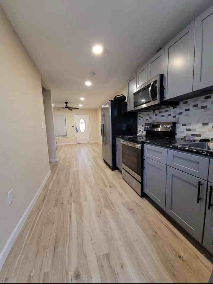 401 Trichelle St #401 - Photo 4 of 7
