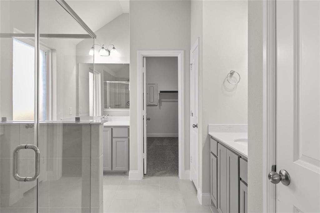 2515 Swallowtail St #2515 - Photo 3 of 10