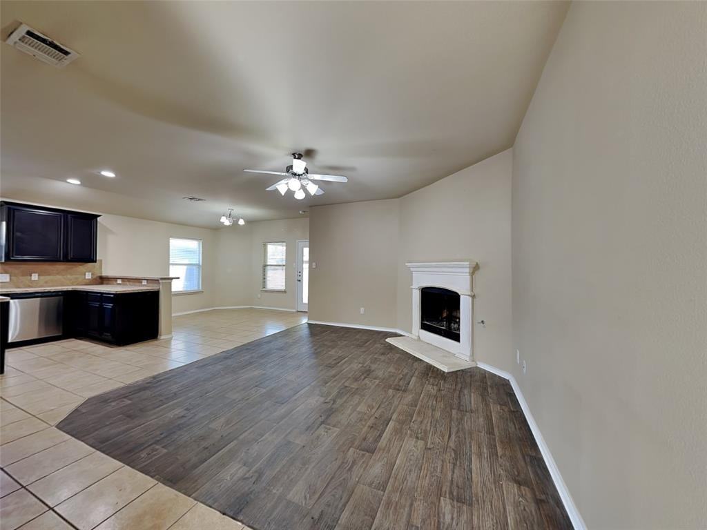 1114 Bexar Ave #1114 - Photo 6 of 16