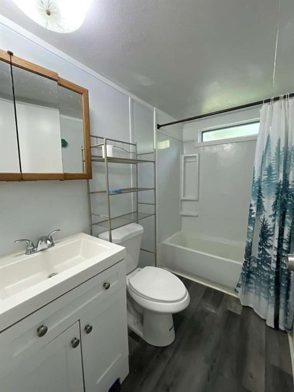 112 Mohawk Ln #112 - Photo 3 of 9