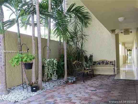 2690 Southwest 22nd Avenue #2690-505 - Photo 3 of 17