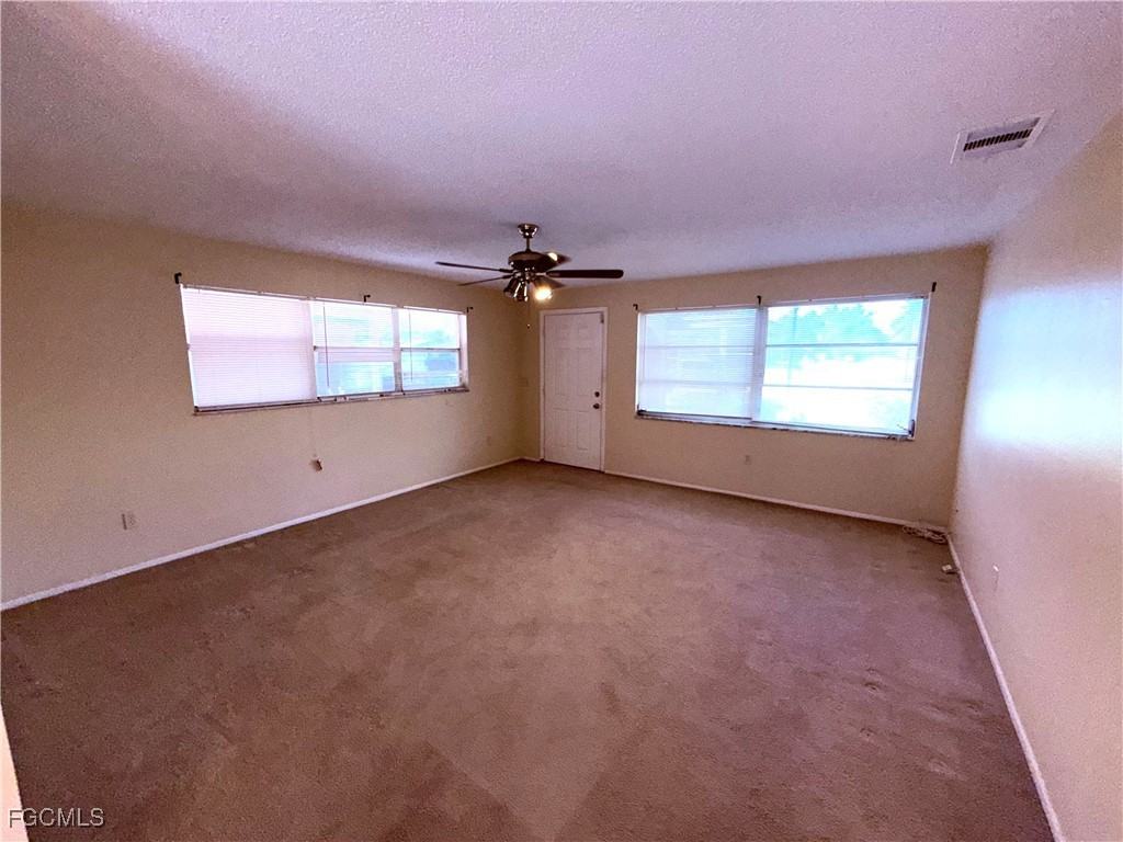 25 Castlebar Cir #25 - Photo 3 of 16