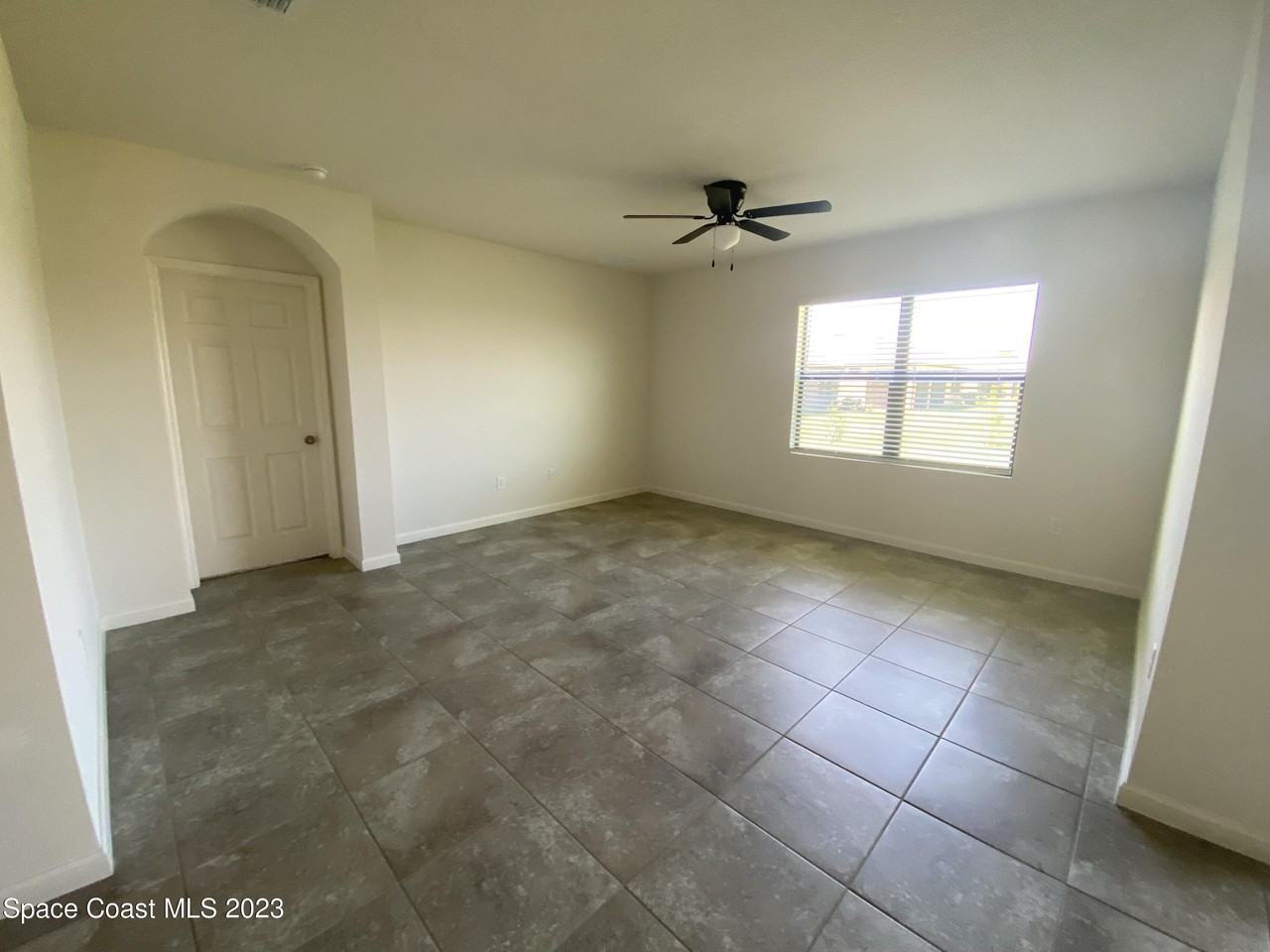 510 Old Country Rd Se #510 - Photo 2 of 25