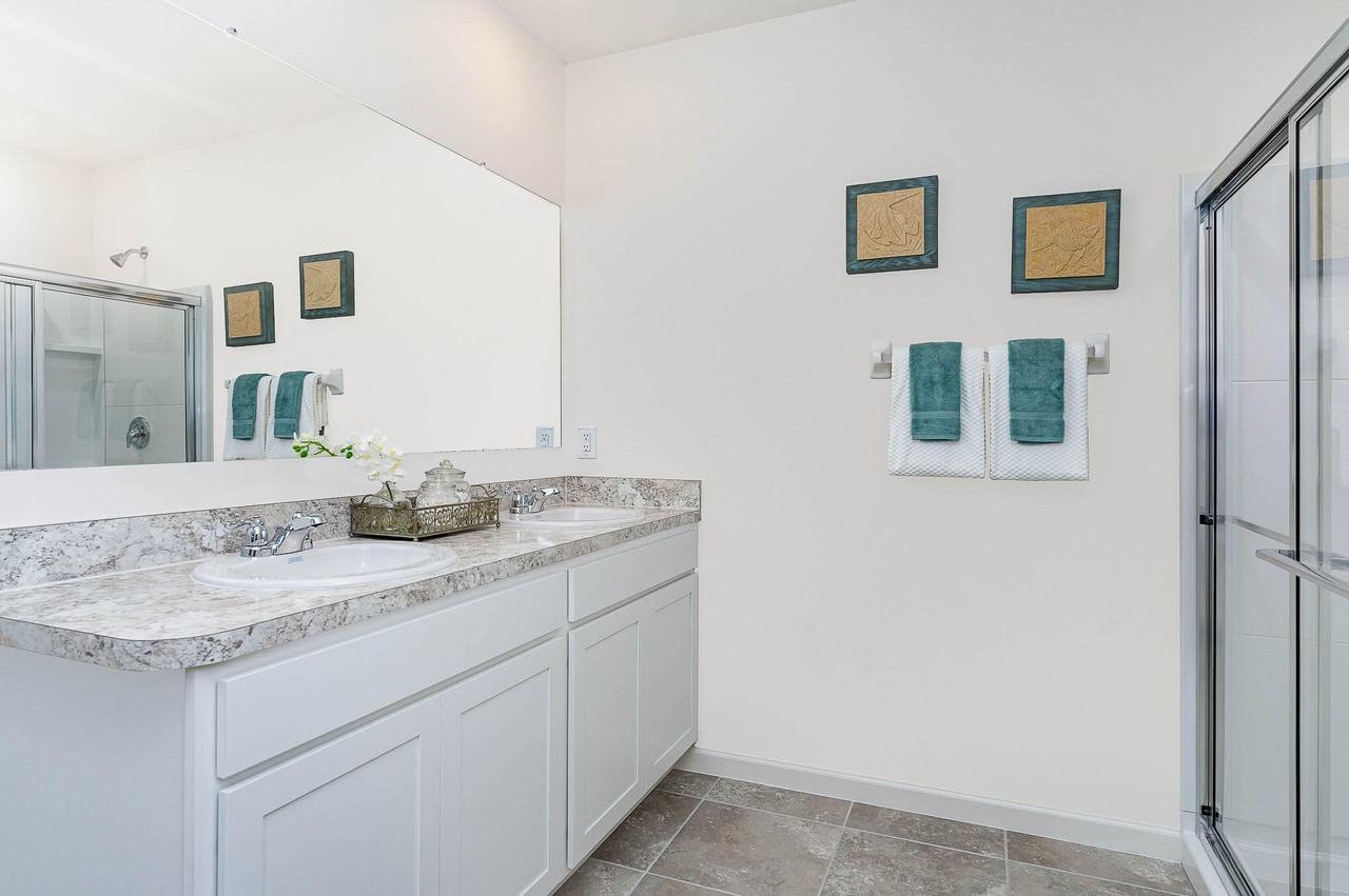 732 Acadia Ct Se #732 - Photo 3 of 22