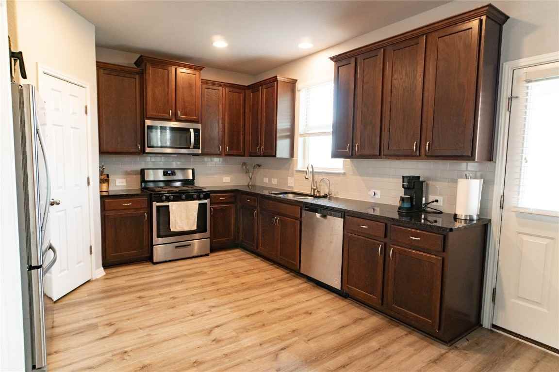 160 Shearwater Ln #160 - Photo 7 of 19