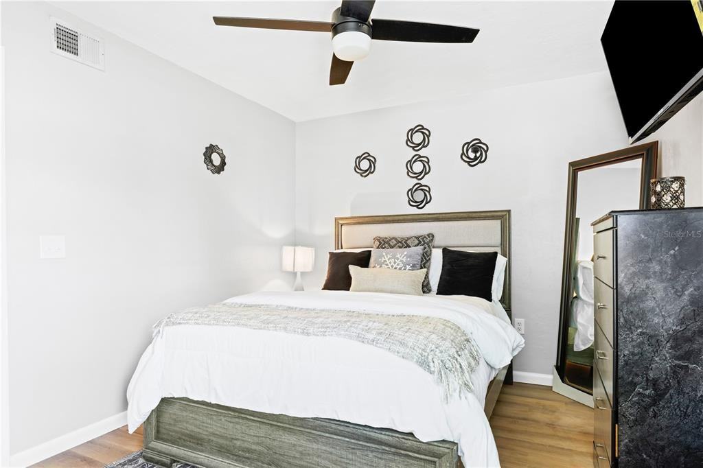 4401 Sw 21st Ln #4401 - Photo 5 of 12