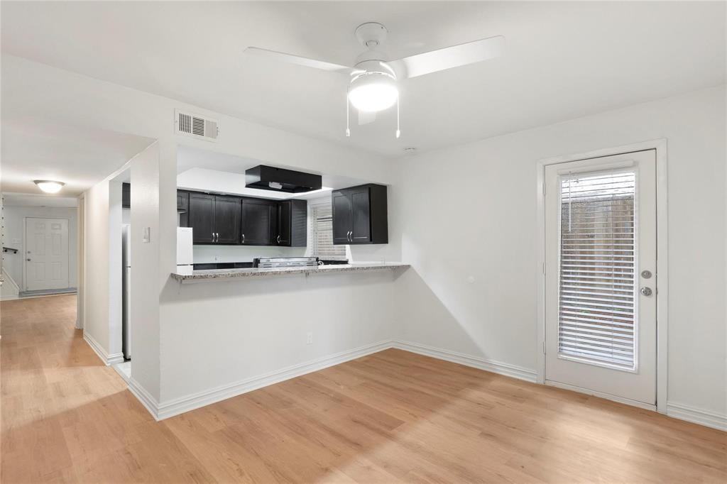 4930 Windward Psge #4930 - Photo 5 of 22