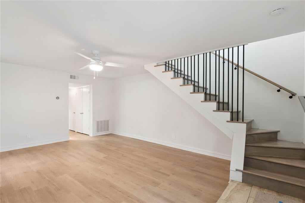 4930 Windward Psge #4930 - Photo 6 of 22