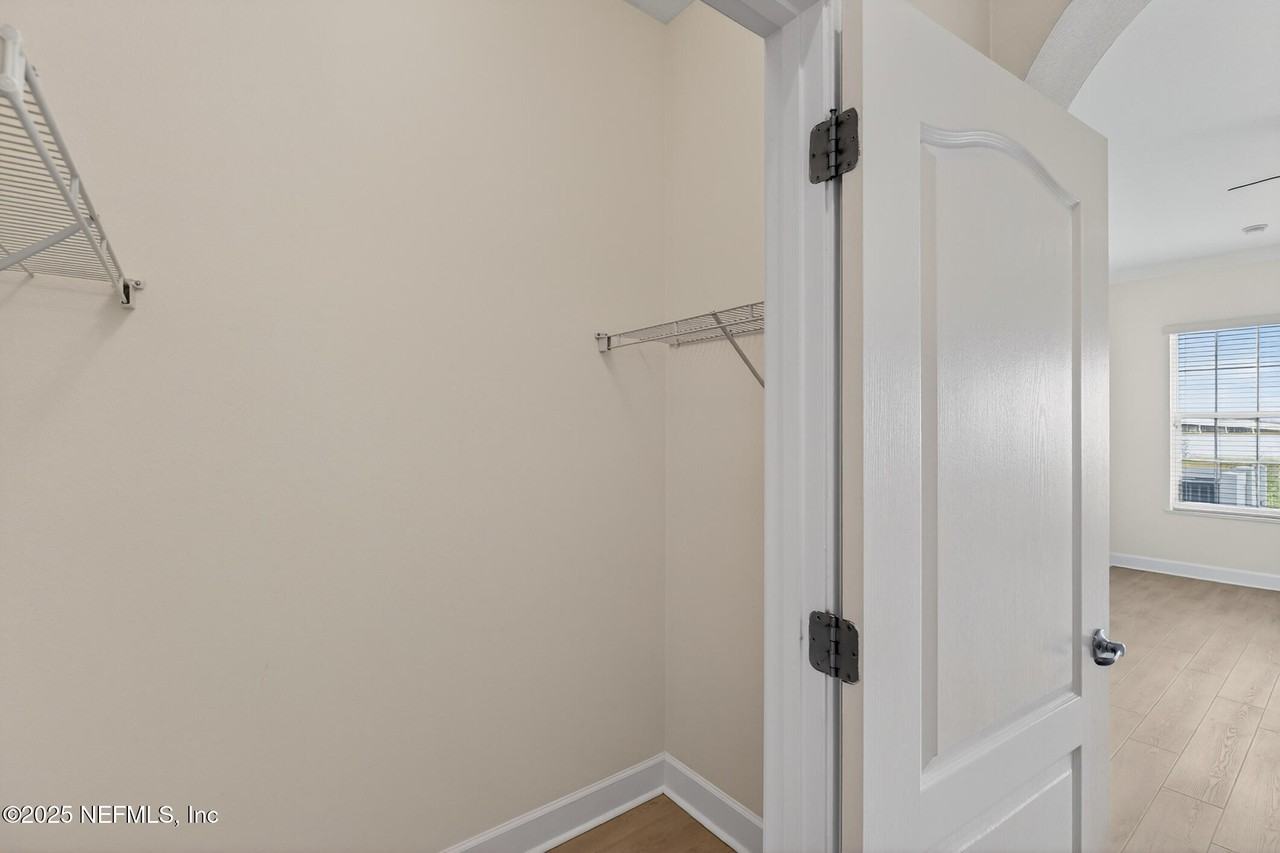 13846 Atlantic Boulevard #13846-405 - Photo 4 of 50