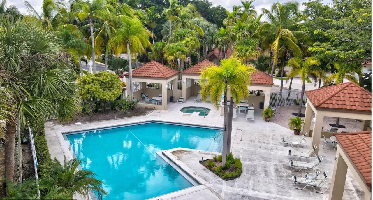 992 Northwest 93rd Avenue #992-18 - Photo 4 of 50