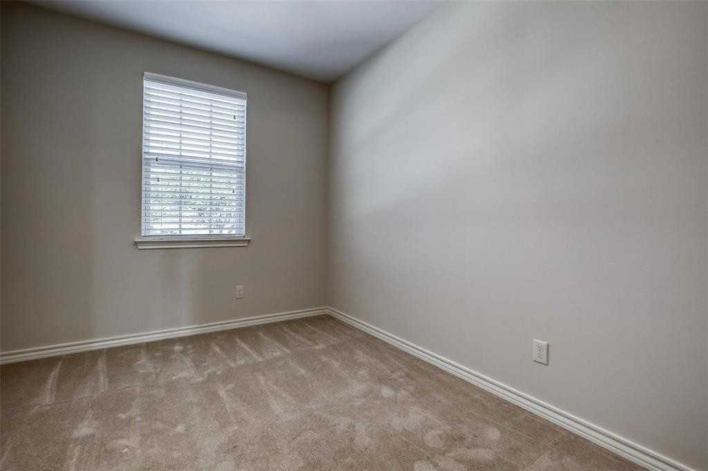 104 Eagle Meadow Dr #104 - Photo 4 of 40