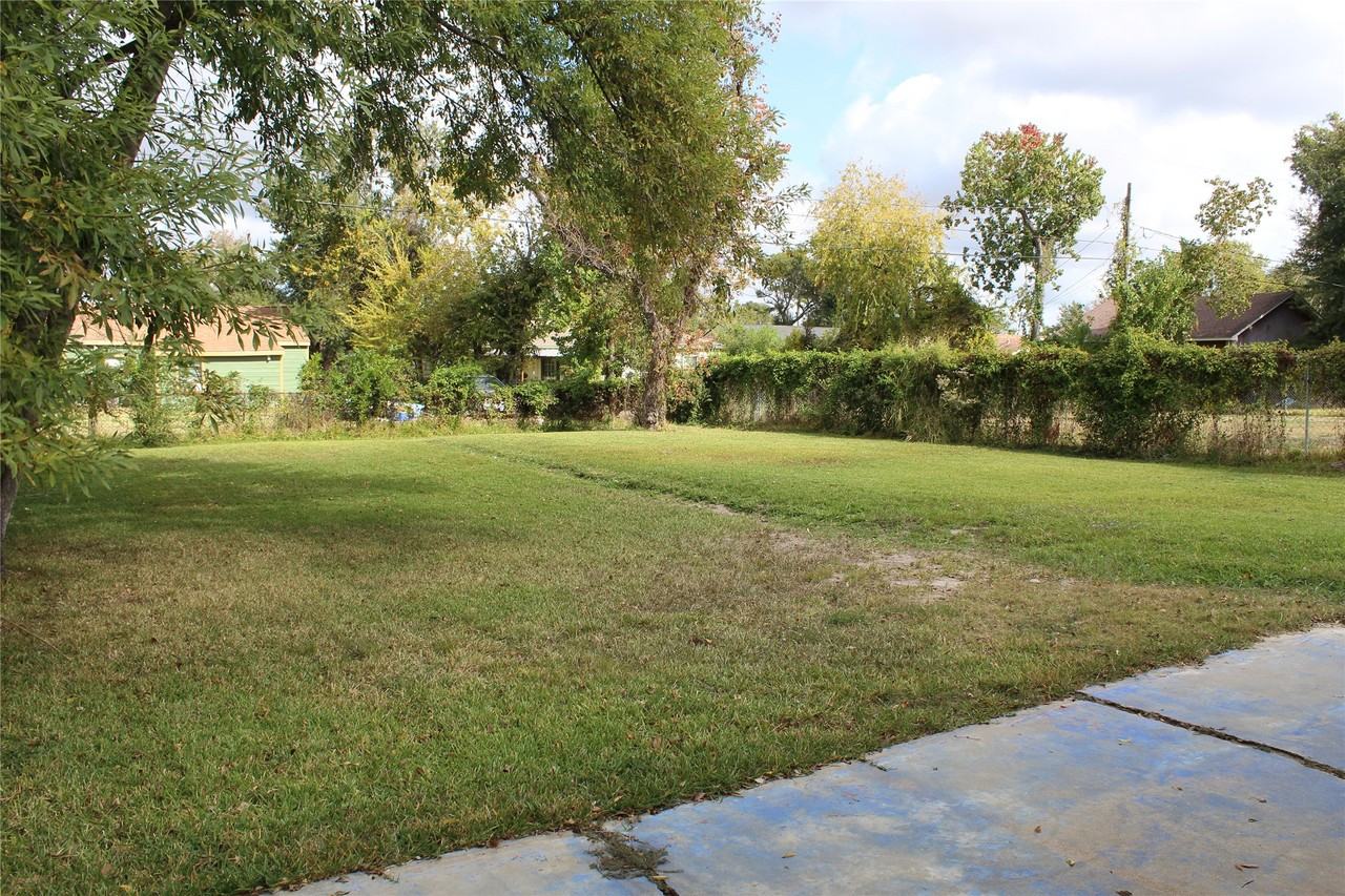 13307 Force St #13307 - Photo 2 of 18