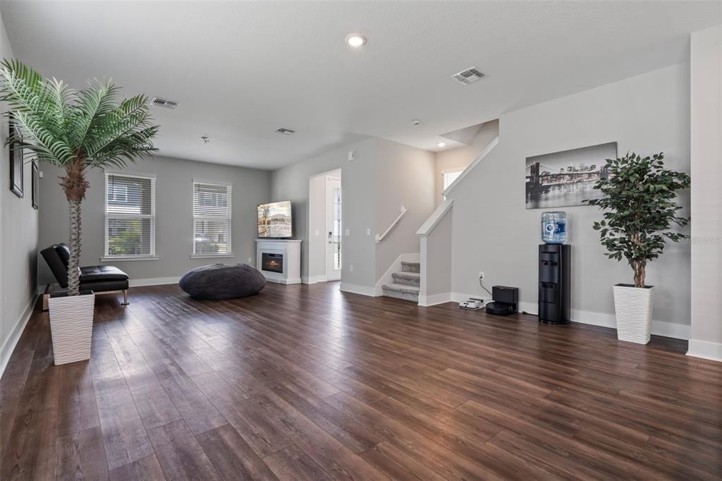 14340 Braemar St #14340 - Photo 3 of 35