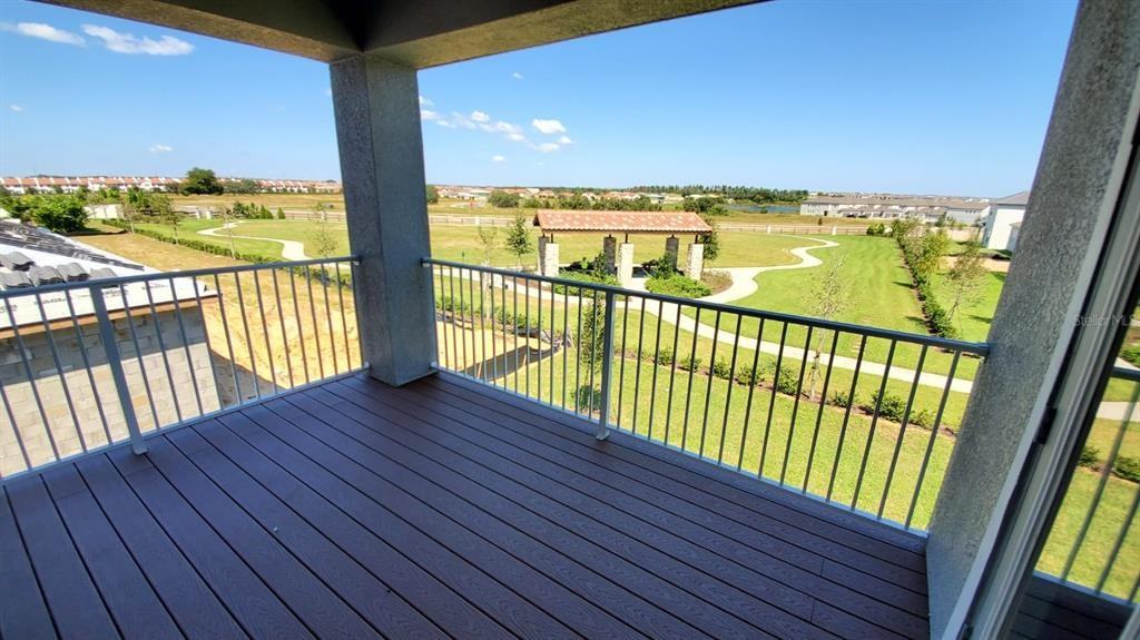 9918 Summerlake Groves Street #9918