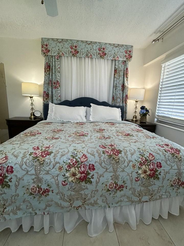 243 Suffolk F #243 - Photo 2 of 21