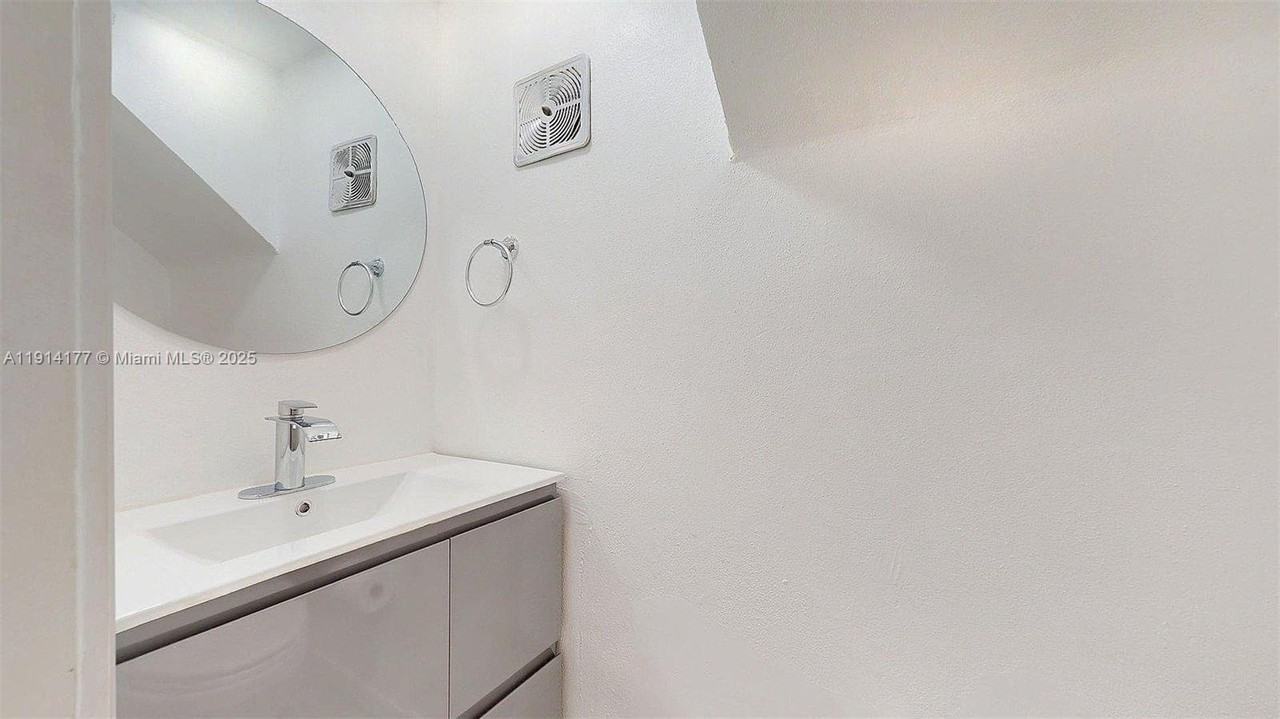 1201 S Le Jeune Rd #1201-211 - Photo 3 of 19