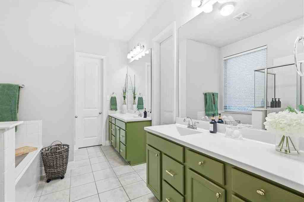 234 Lindenwood Avenue #234