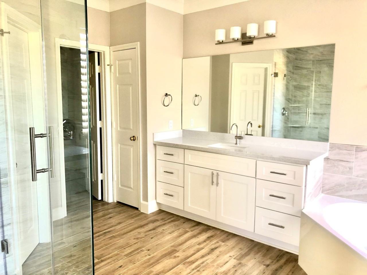 5711 Silver Bay Ct #5711 - Photo 5 of 44