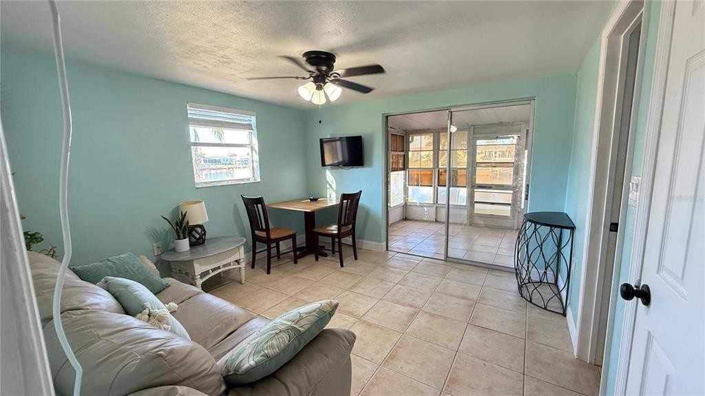 12609 1st Isle #12609 - Photo 7 of 17