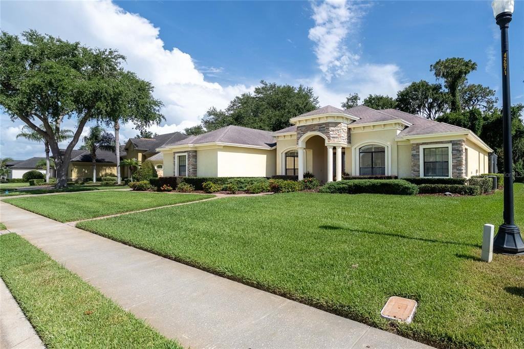 6658 Crescent Woods Circle #6658 - Photo 2 of 50