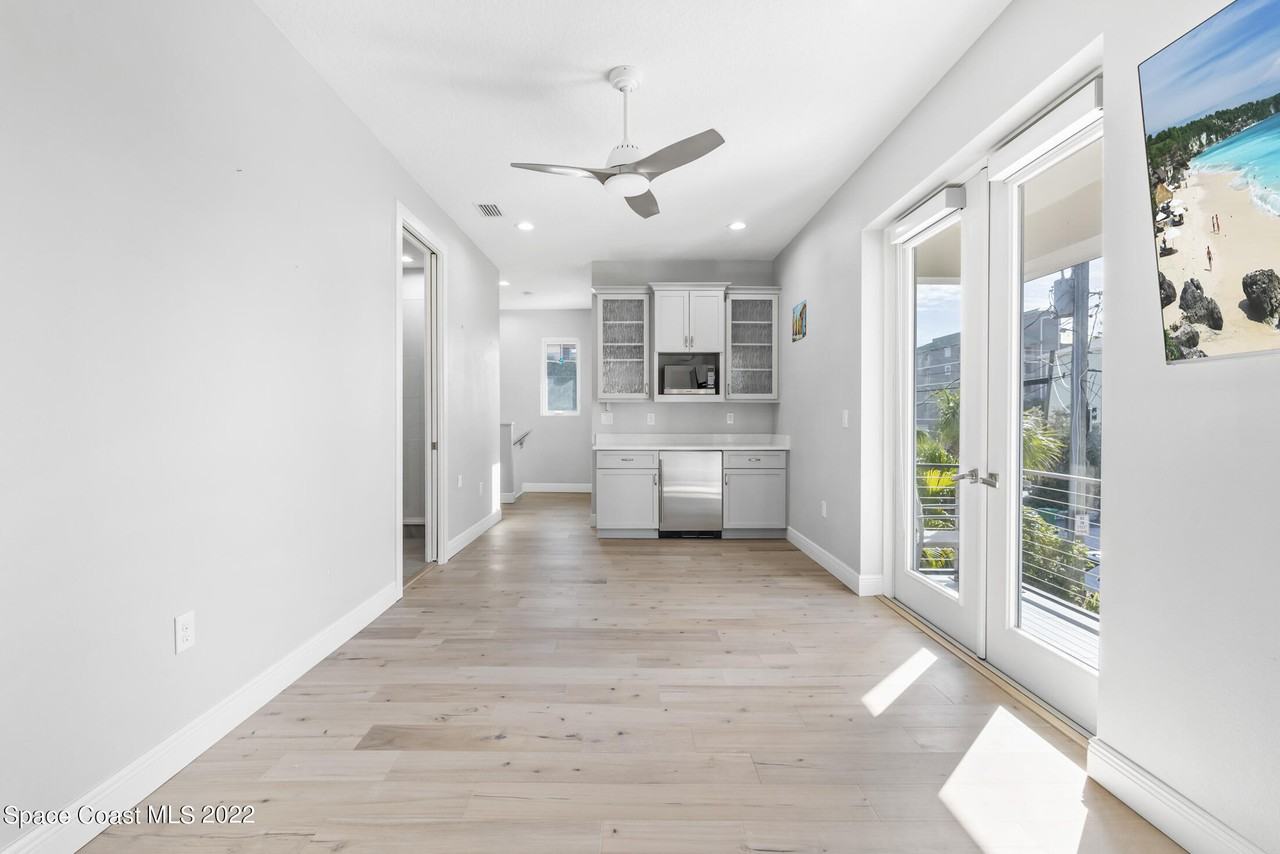 151 24th St #151 - Photo 2 of 36