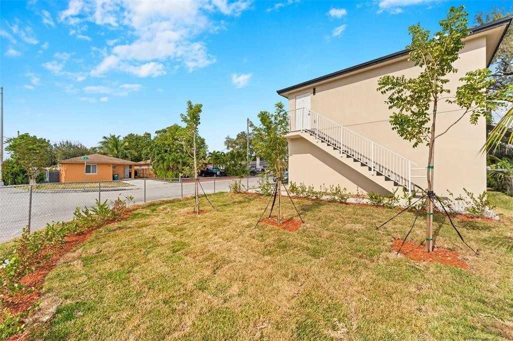 1999 Northwest 46th Street #1999