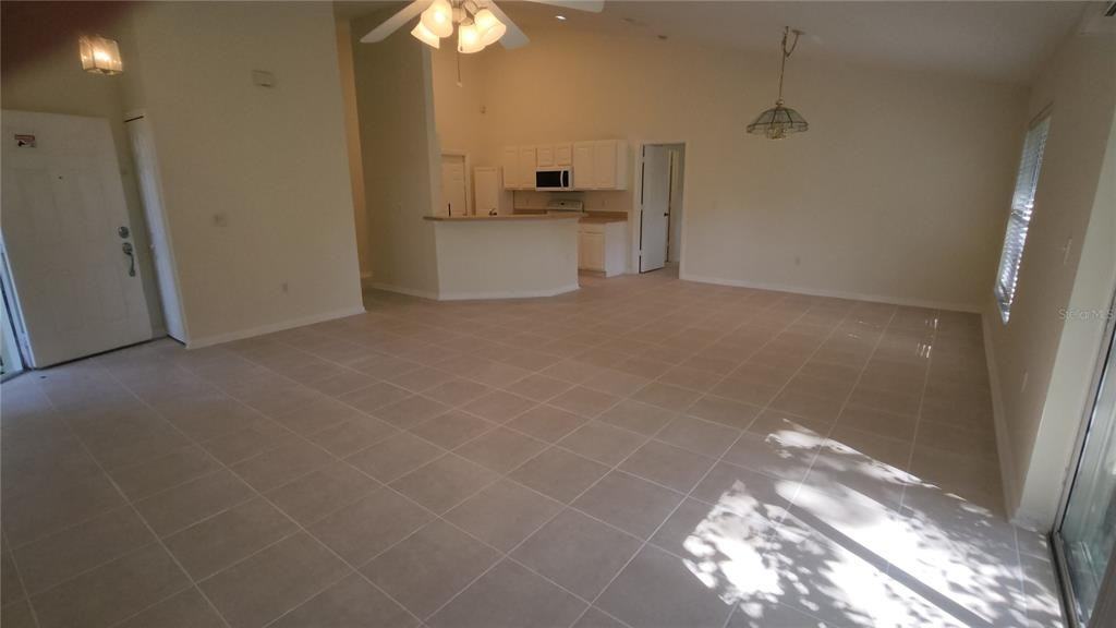 1292 N Fairway Dr #1292 - Photo 4 of 50