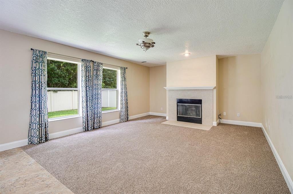 142 Wilson Bay Court #142 - Photo 3 of 35