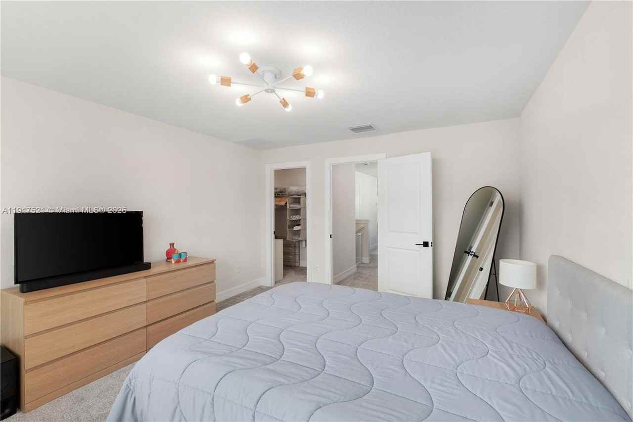 2917 Olivia Ave #2917-2917 - Photo 4 of 41