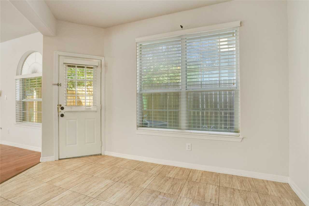 7630 N Linpar Ct #7630 - Photo 2 of 26